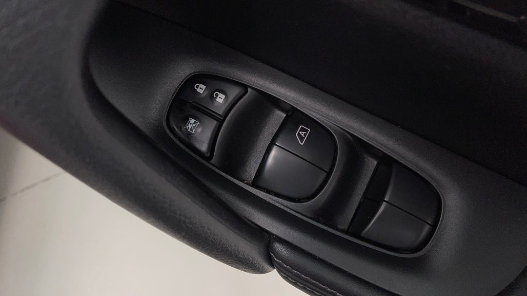 Drivers Side Door Panel Controls