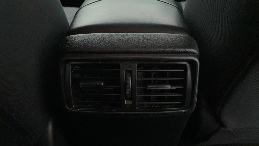 Rear A/C Vent