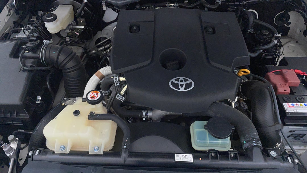 2021 Toyota Hilux Sr Hi-rider, Automatic, 105754 km, Open Bonnet (Engine)