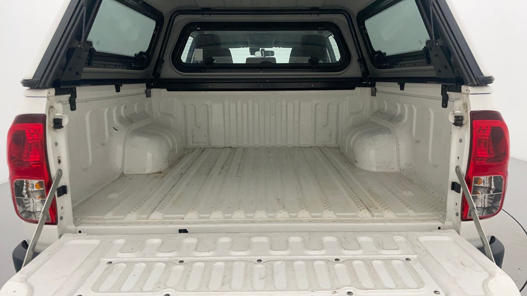 2021 Toyota Hilux Sr Hi-rider, Automatic, 105754 km, Boot Inside View