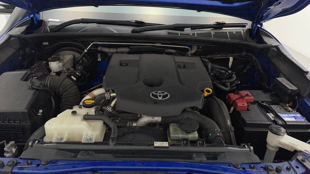 Open Bonnet (Engine)