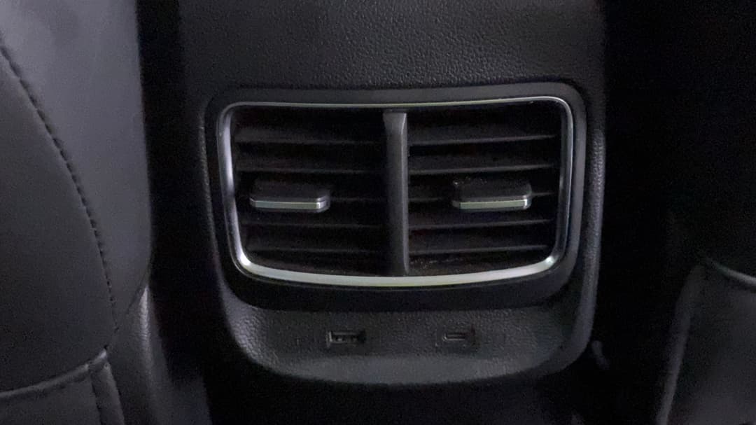 Rear A/C Vent