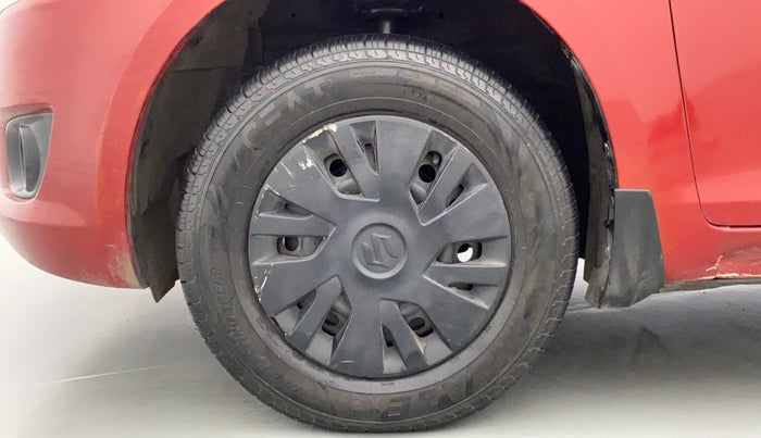 2013 Maruti Swift VDI, Diesel, Manual, 95,211 km, Left Front Wheel