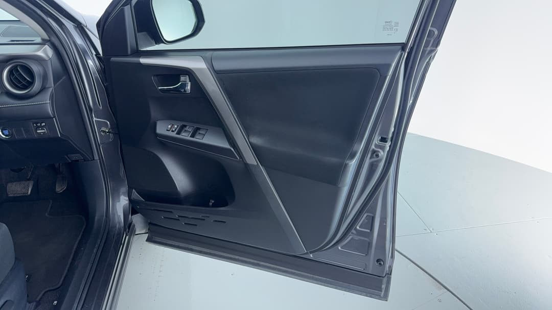 2017 Toyota RAV4 Gxl (4x4), Automatic, 121613 km, Speaker View