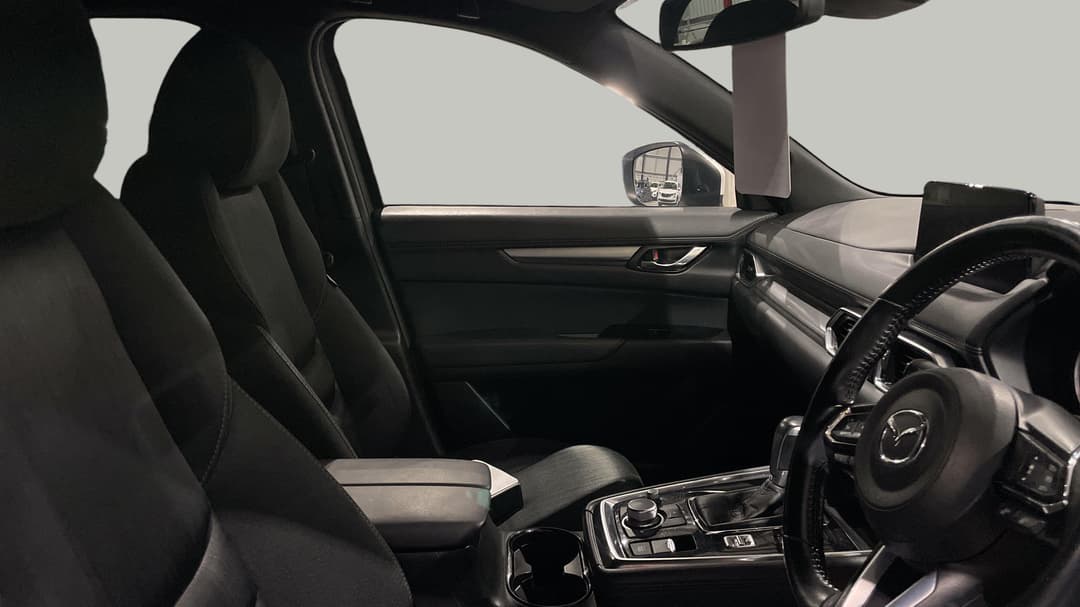 2021 Mazda CX-8 Sport (FWD), Automatic, 116273 km, Right Side Front Door Cabin View