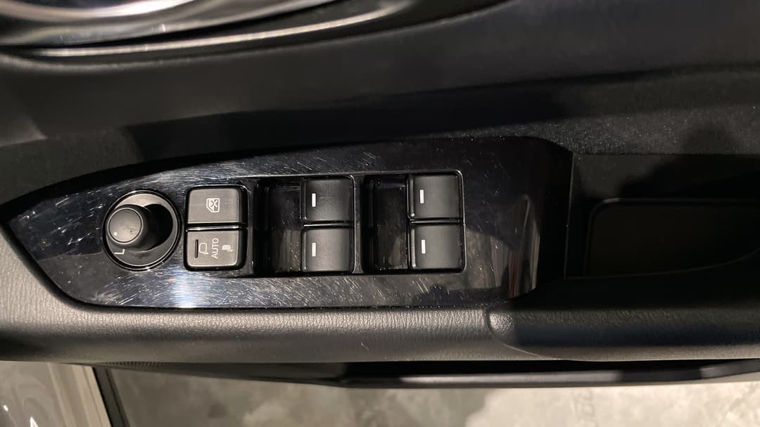 2021 Mazda CX-8 Sport (FWD), Automatic, 116273 km, Drivers Side Door Panel Controls