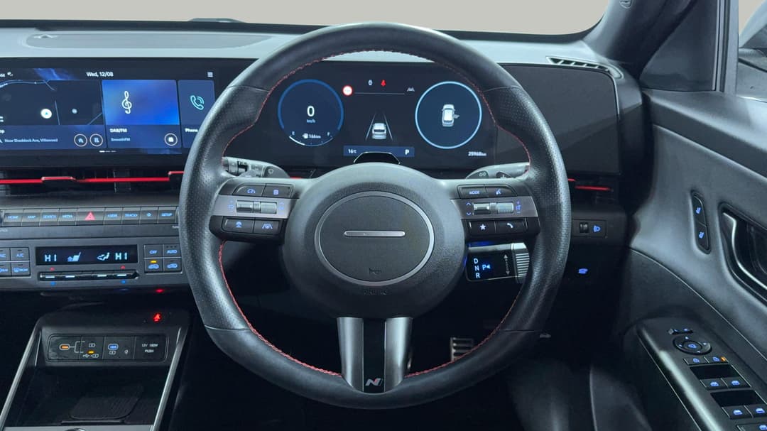2023 Hyundai Kona Premium N Line, Automatic, 25968 km, Steering Wheel Close-up