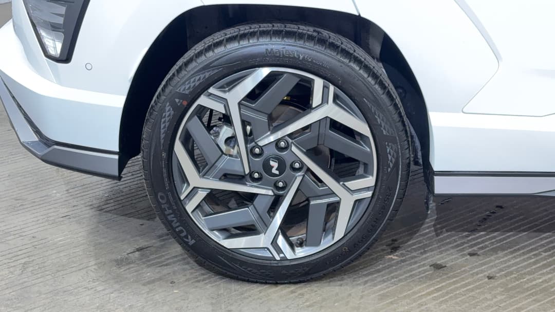 2023 Hyundai Kona Premium N Line, Automatic, 25968 km, Right Rear Wheel