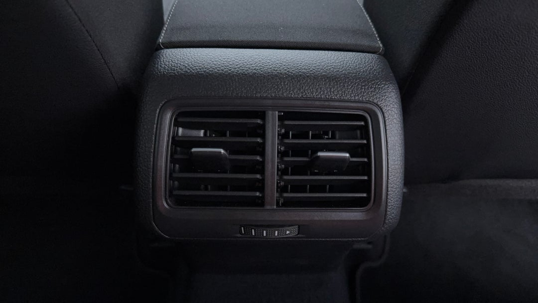 Rear A/C Vent
