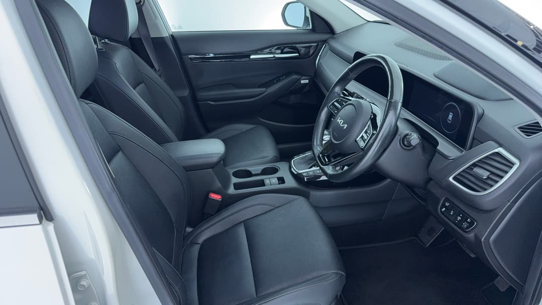 2023 Kia Seltos Gt-line (AWD) (sunroof), Automatic, 37043 km, Right Side Front Door Cabin View