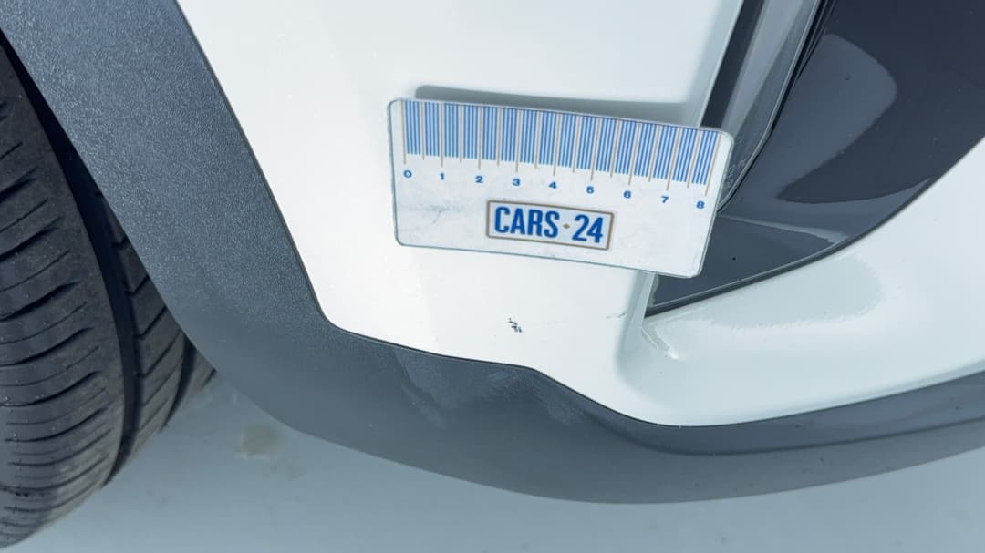 2023 Kia Seltos Gt-line (AWD) (sunroof), Automatic, 37043 km, Bumper Front Chip