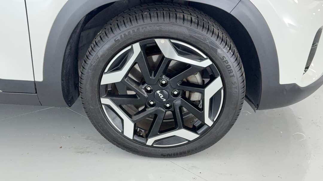 2023 Kia Seltos Gt-line (AWD) (sunroof), Automatic, 37043 km, Right Front Wheel