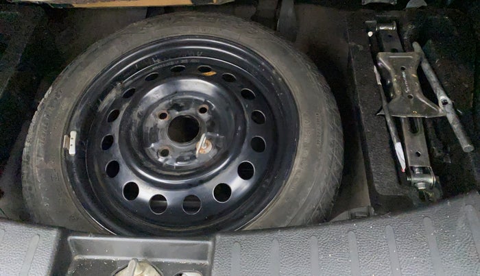 2017 Maruti Wagon R 1.0 VXI, Petrol, Manual, 39,435 km, Spare Tyre