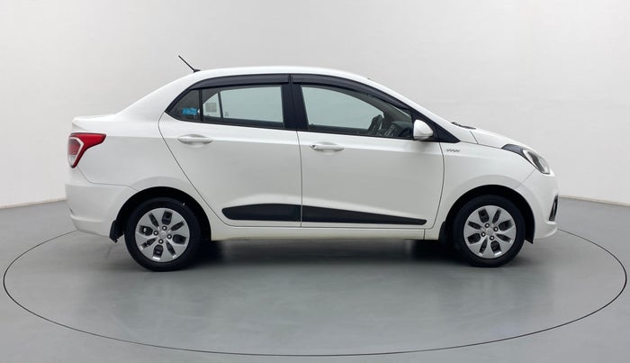 2015 Hyundai Xcent S 1.2, Petrol, Manual, 38,025 km, Right Side View