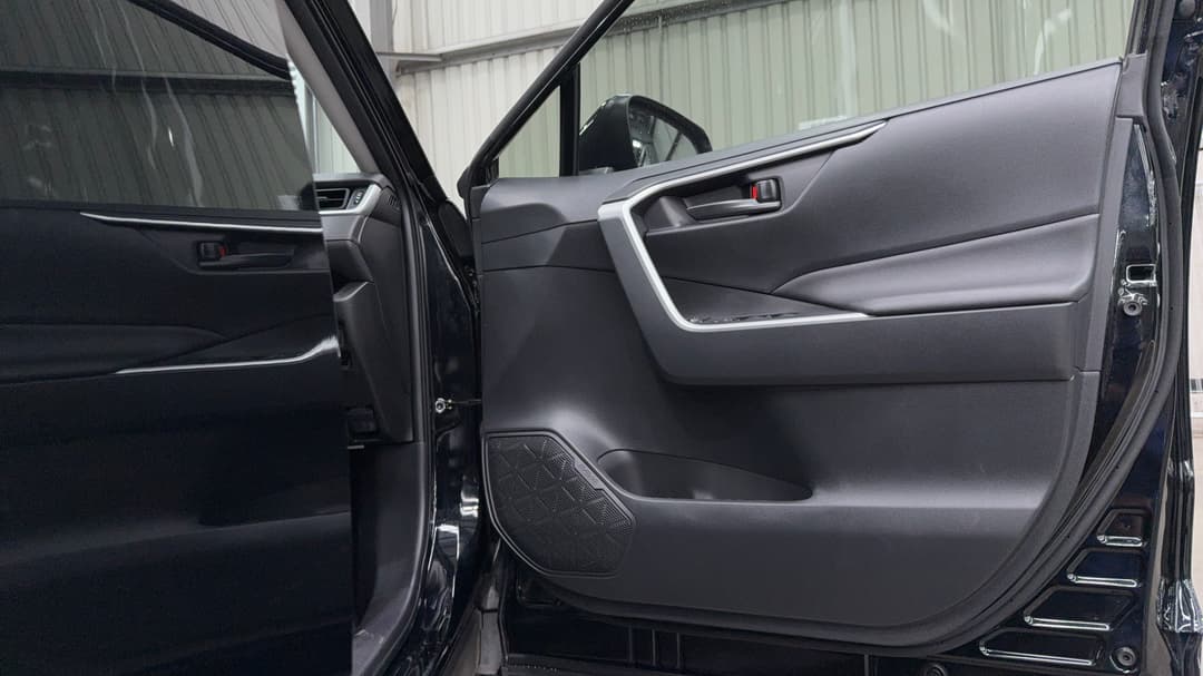 2022 Toyota RAV4 Gx (2WD), Automatic, 61320 km, Speaker View
