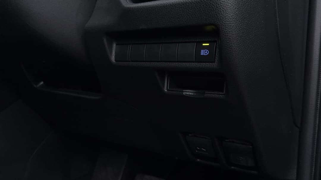 2022 Toyota RAV4 Gx (2WD), Automatic, 61320 km, Utility Switches/Buttons
