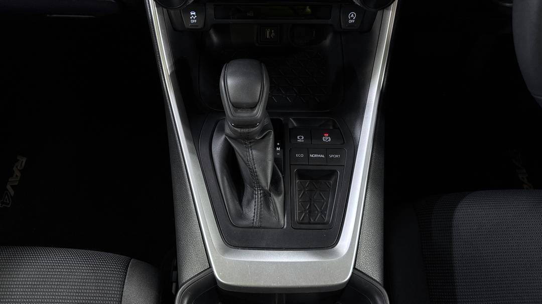 2023 Toyota RAV4 Gx (2WD), Automatic, 37099 km, Gear Lever 