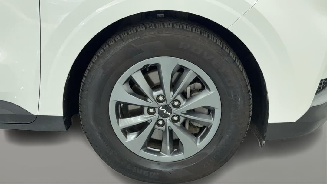 2023 Kia Carnival S, Automatic, 58370 km, Right Front Wheel