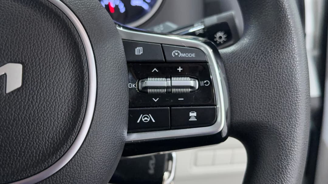 2023 Kia Carnival S, Automatic, 58370 km, Cruise Control