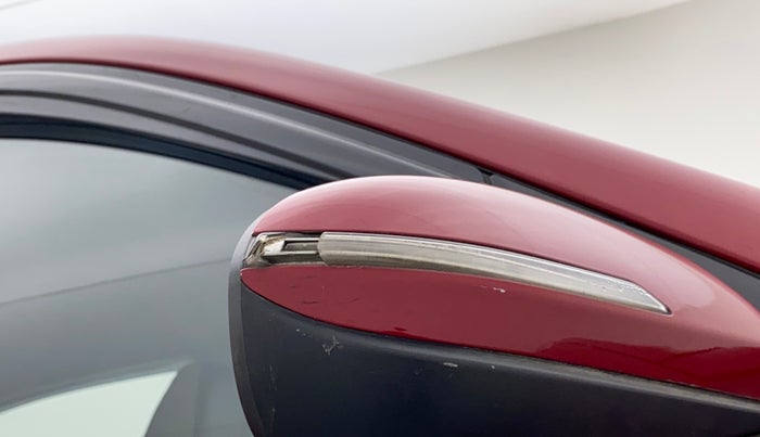 2016 Hyundai Elite i20 ASTA 1.2 (O), Petrol, Manual, 31,344 km, Right rear-view mirror - Indicator light has minor damage