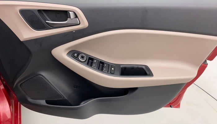 2016 Hyundai Elite i20 ASTA 1.2 (O), Petrol, Manual, 31,344 km, Driver Side Door Panels Control