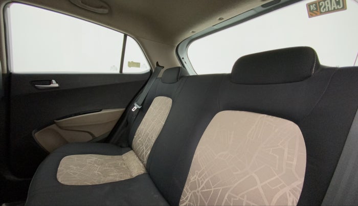 2013 Hyundai Grand i10 SPORTZ 1.2 KAPPA VTVT, Petrol, Manual, 31,279 km, Right Side Rear Door Cabin