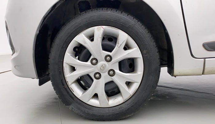 2013 Hyundai Grand i10 SPORTZ 1.2 KAPPA VTVT, Petrol, Manual, 31,279 km, Left Front Wheel