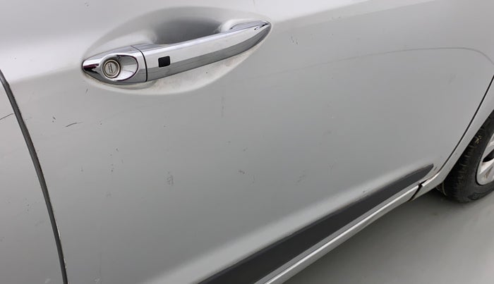 2013 Hyundai Grand i10 SPORTZ 1.2 KAPPA VTVT, Petrol, Manual, 31,279 km, Driver-side door - Minor scratches