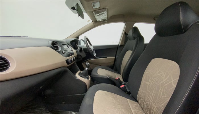 2013 Hyundai Grand i10 SPORTZ 1.2 KAPPA VTVT, Petrol, Manual, 31,279 km, Right Side Front Door Cabin