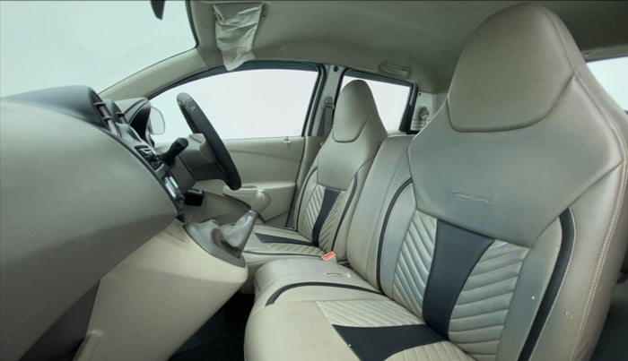 2016 Datsun Go A, Petrol, Manual, 1,16,613 km, Right Side Front Door Cabin