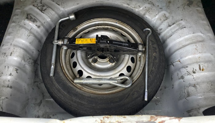 2016 Datsun Go A, Petrol, Manual, 1,16,613 km, Spare Tyre