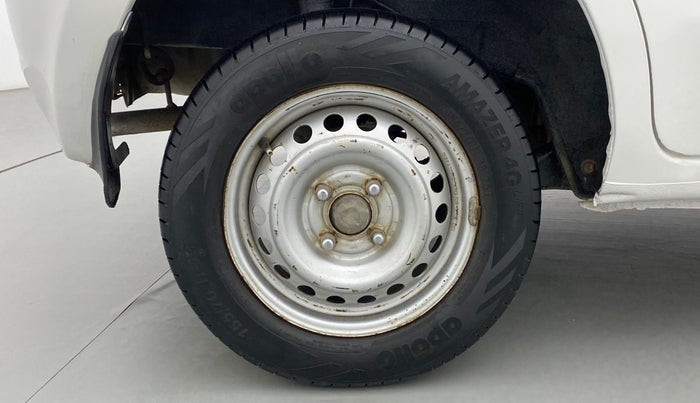 2016 Datsun Go A, Petrol, Manual, 1,16,613 km, Right Rear Wheel