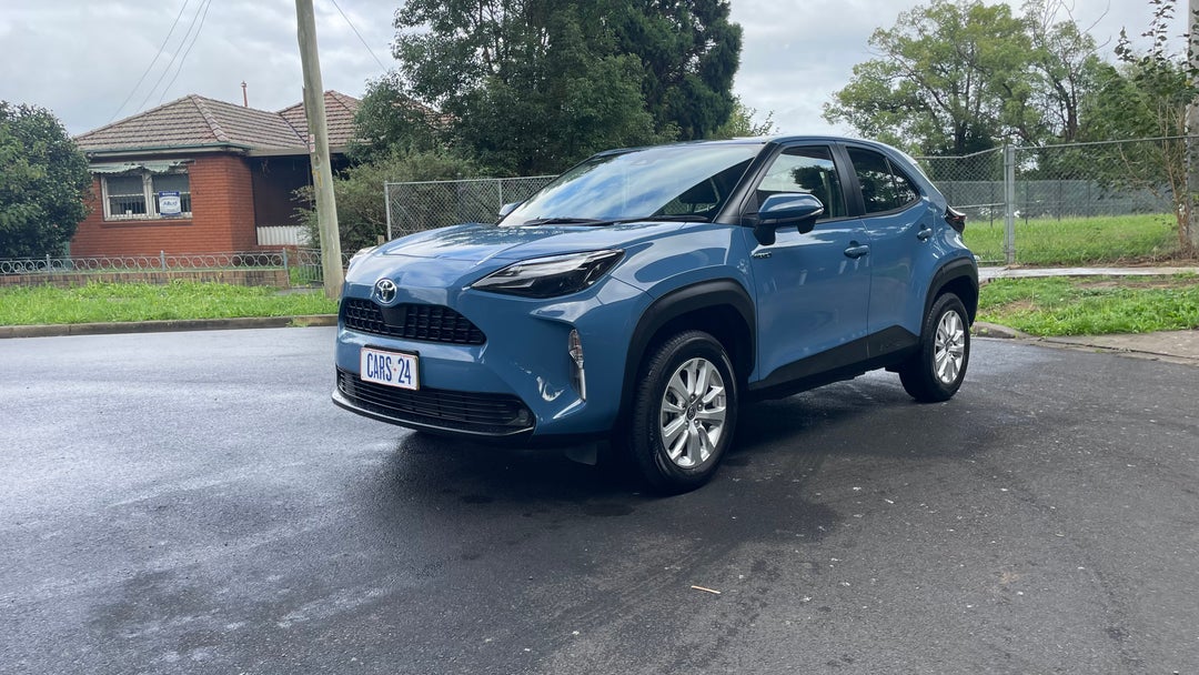 Left Front Diagonal (45- Degree) View