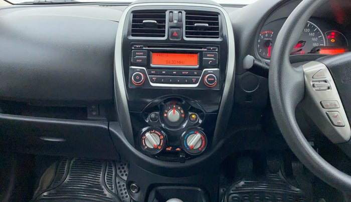 2017 Nissan Micra Active XV, Petrol, Manual, 58,186 km, Air Conditioner