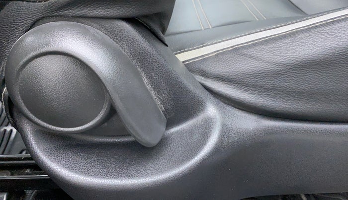 2017 Nissan Micra Active XV, Petrol, Manual, 58,186 km, Driver Side Adjustment Panel