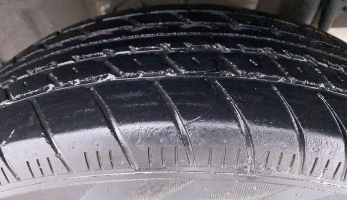 2017 Nissan Micra Active XV, Petrol, Manual, 58,186 km, Left Rear Tyre Tread