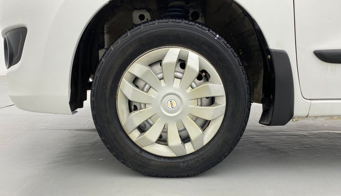 2015 Maruti Wagon R 1.0 LXI, Petrol, Manual, 1,47,680 km, Left Front Wheel