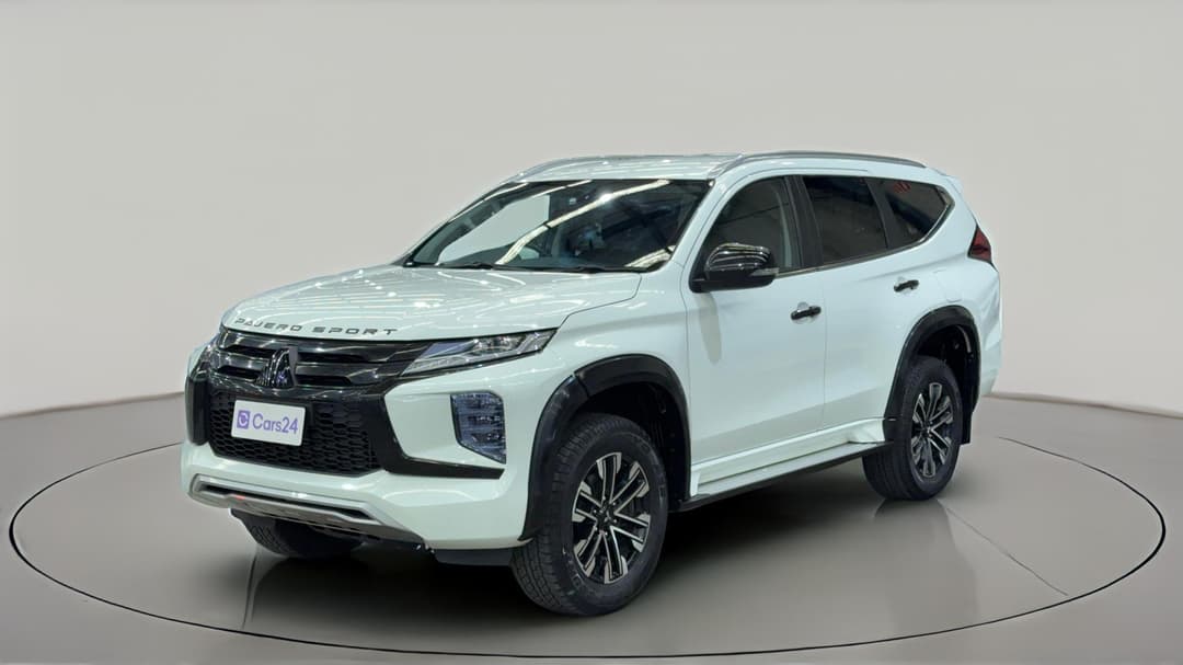 2022 Mitsubishi Pajero Sport Gls (4WD) 7 Seat, Automatic, 61250 km, Left Front Diagonal (45- Degree) View