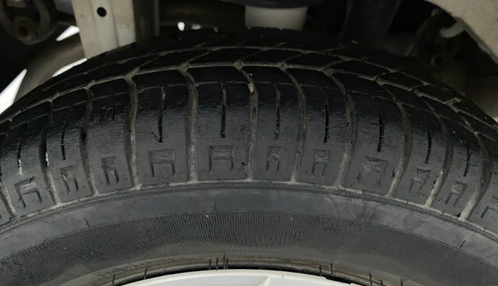 2017 Maruti Alto 800 LXI, Petrol, Manual, 22,929 km, Right Rear Tyre Tread