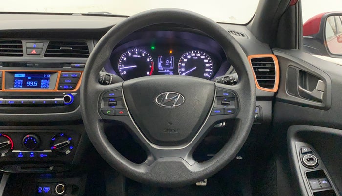 2016 Hyundai i20 Active 1.2 S, Petrol, Manual, 38,110 km, Steering Wheel Close Up