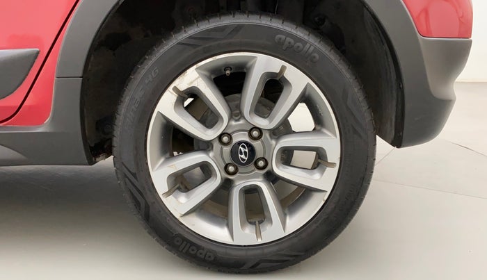 2016 Hyundai i20 Active 1.2 S, Petrol, Manual, 38,110 km, Left Rear Wheel