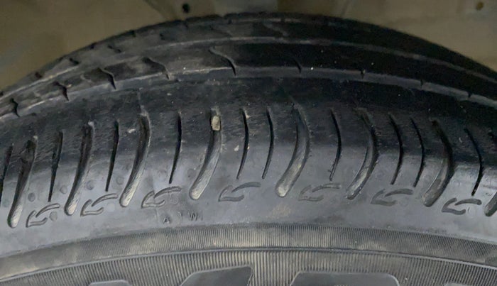 2019 Maruti S PRESSO VXI PLUS, Petrol, Manual, Right Front Tyre Tread