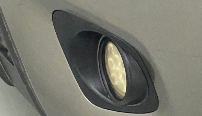 2019 Maruti New Wagon-R LXI CNG 1.0, CNG, Manual, 90,739 km, Left fog light - Not working