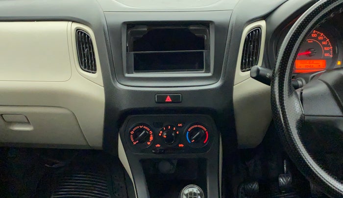 2019 Maruti New Wagon-R LXI CNG 1.0, CNG, Manual, 90,739 km, Air Conditioner