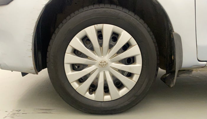 2012 Toyota Etios Liva G, Petrol, Manual, 52,656 km, Left Front Wheel
