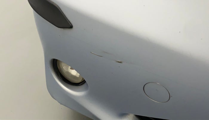 2012 Toyota Etios Liva G, Petrol, Manual, 52,656 km, Front bumper - Minor scratches