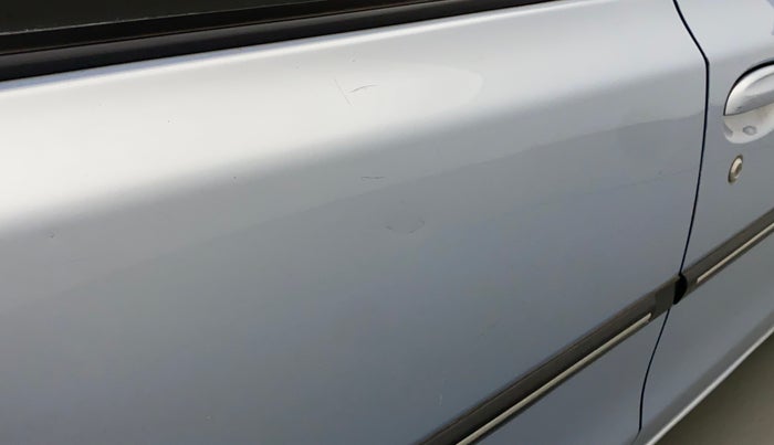 2012 Toyota Etios Liva G, Petrol, Manual, 52,656 km, Right rear door - Slightly dented