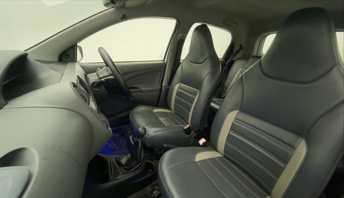 2012 Toyota Etios Liva G, Petrol, Manual, 52,656 km, Right Side Front Door Cabin