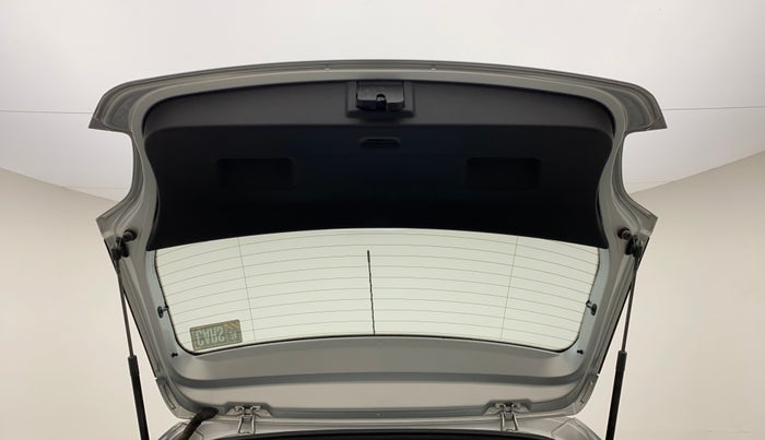 2012 Volkswagen Polo HIGHLINE1.2L, Petrol, Manual, 65,791 km, Boot Door Open