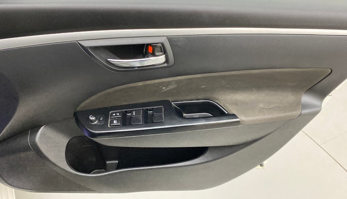 2016 Maruti Swift ZXI D, Petrol, Manual, 50,619 km, Driver Side Door Panels Control